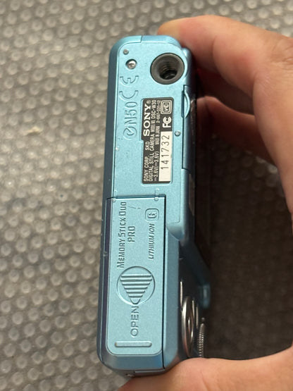 SONY Cyber-shot DSC-W30 　　26041447