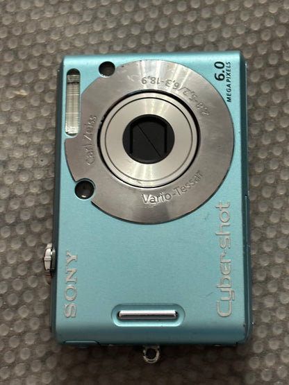 SONY Cyber-shot DSC-W30 　　26041447