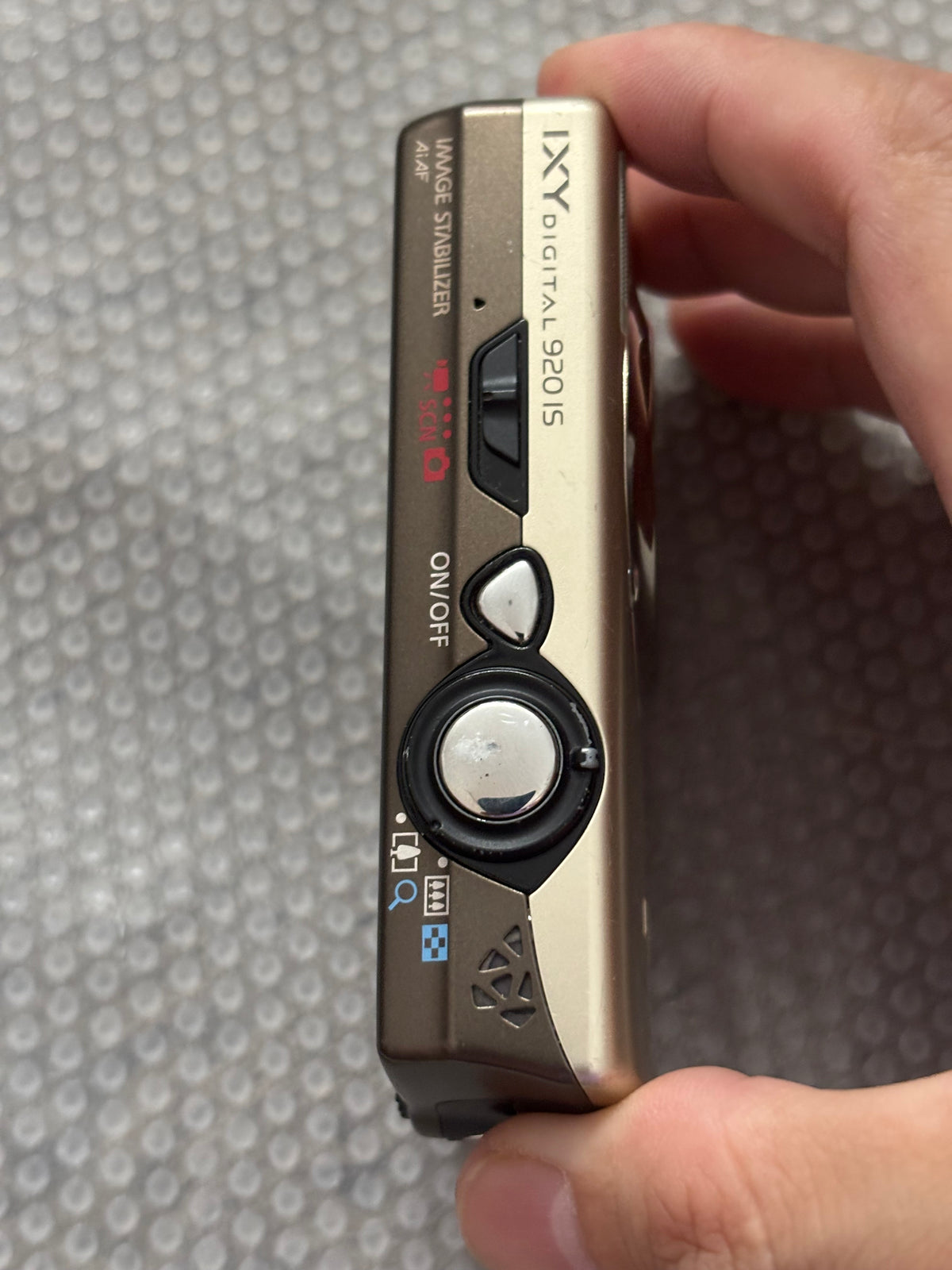 Canon IXY920 IS 　　26041456