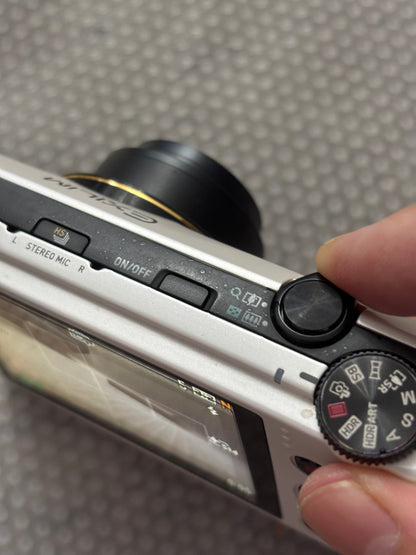 CASIO EXILIM EX‐ZR200 　　26041453